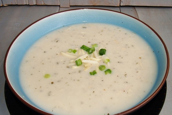 Creamy Chicken & Rice Amandine Soup – Kellis Kitchen