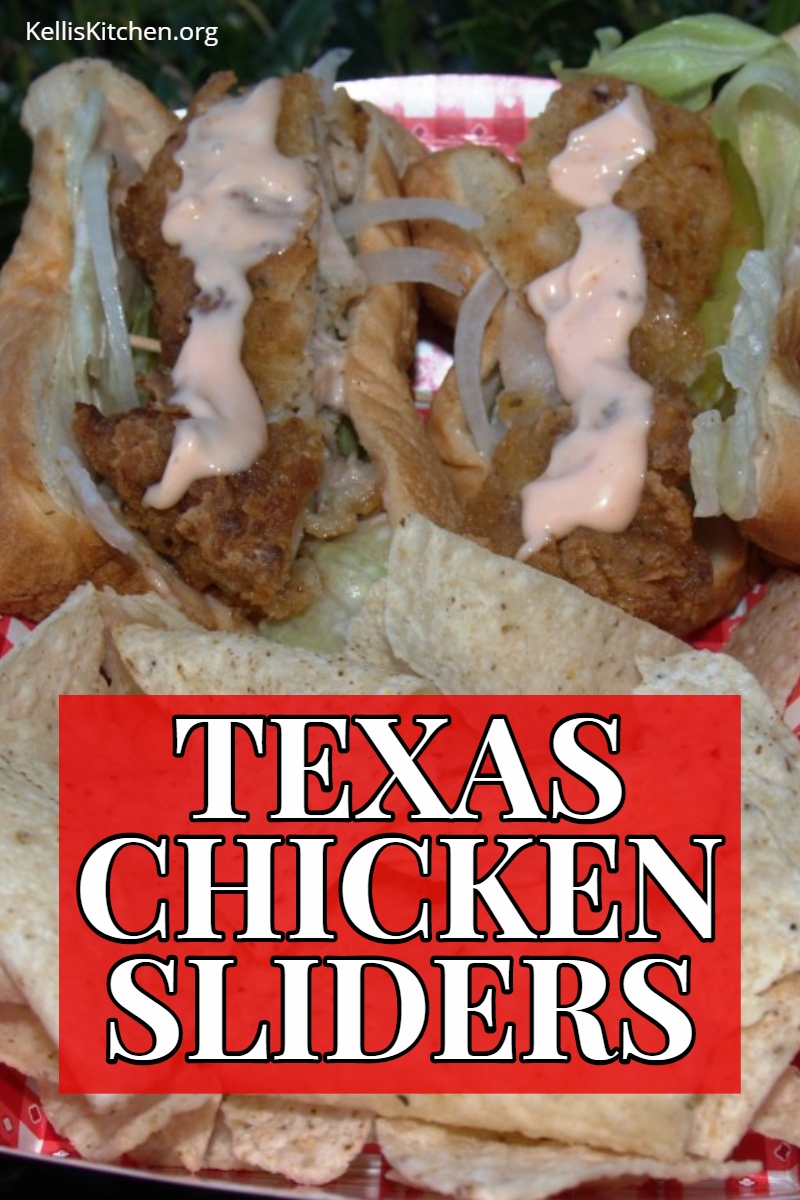 TEXAS CHICKEN SLIDERS via @KitchenKelli