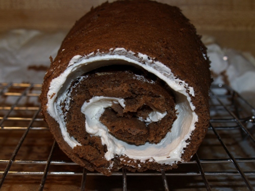 Homemade Little Debbie Swiss Roll Cake