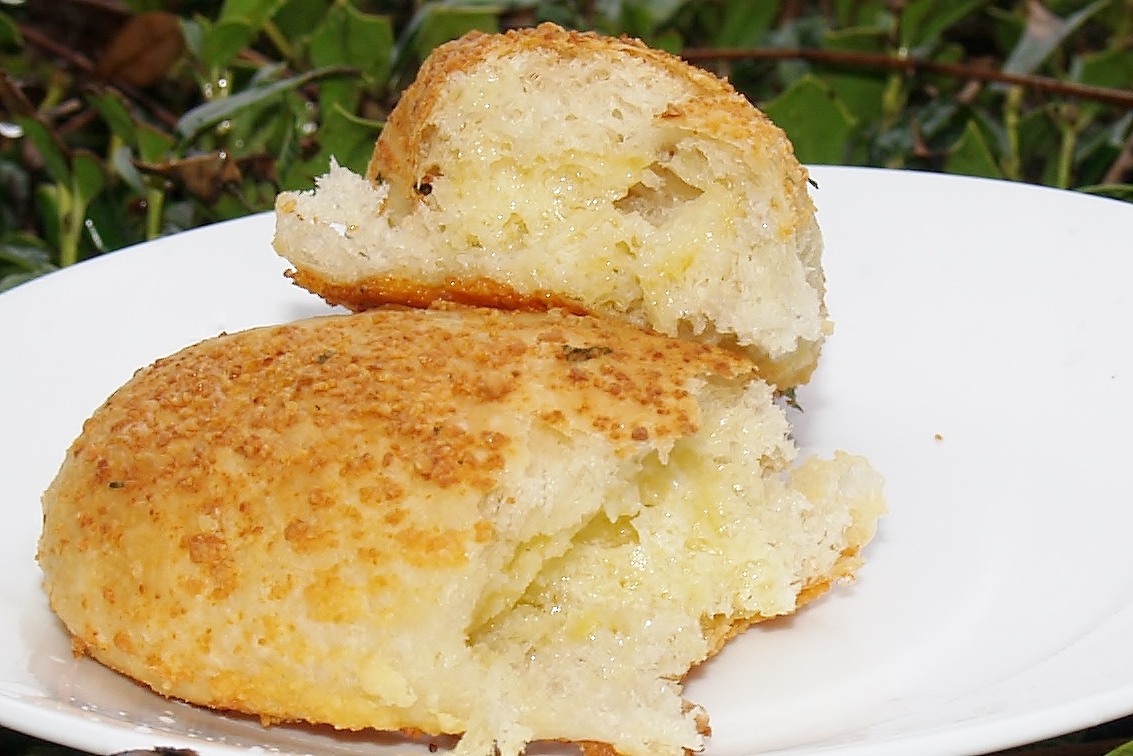 Crockpot Parmesan Garlic Bread sticks