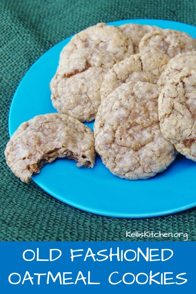 OLD FASHIONED OATMEAL COOKIES